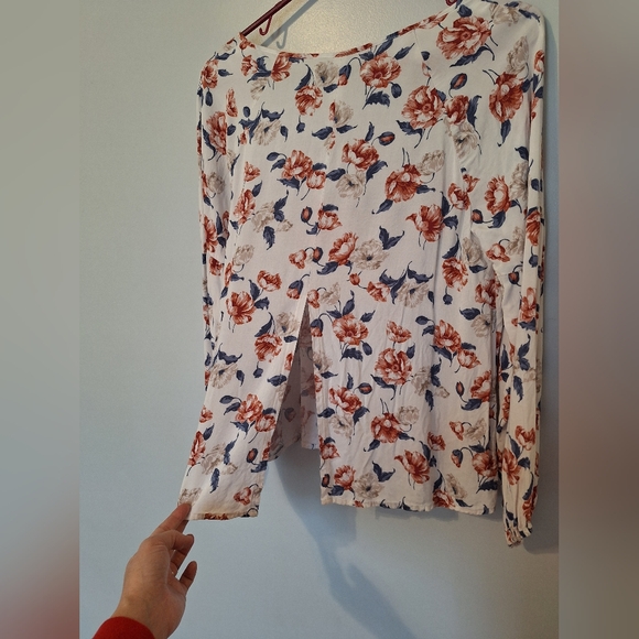 Abercrombie and Fitch floral blouse size small like new boho open back - Picture 4 of 7